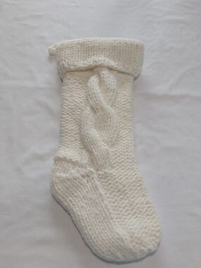 thirty-one Cream & Gold Cable Knit Stocking .New